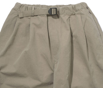 Short two tuck - beige